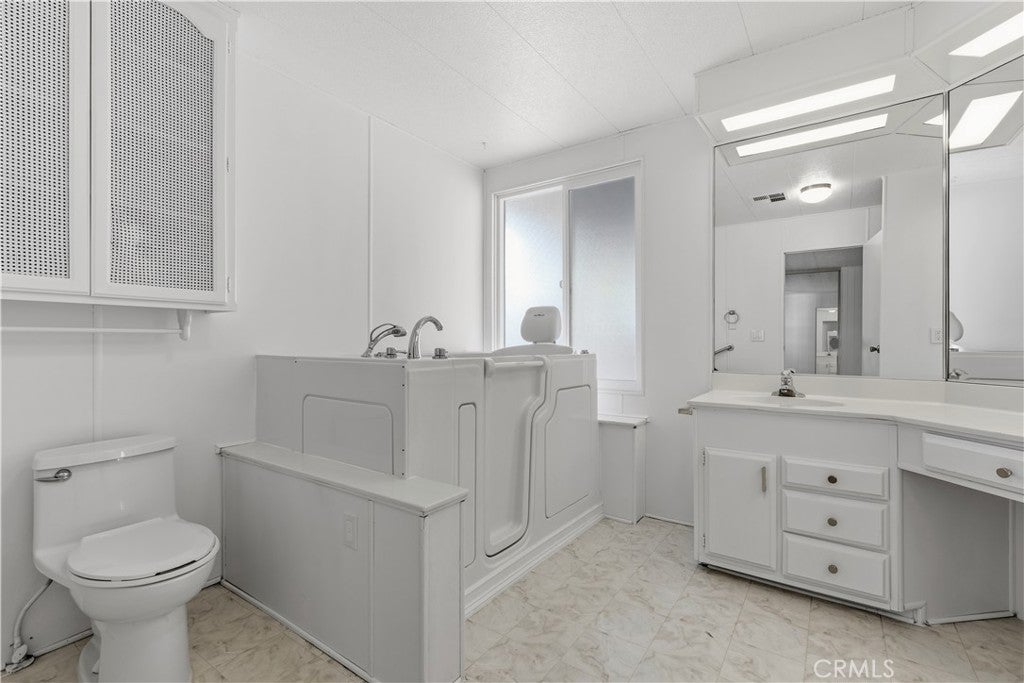 5200 Irvine Blvd. 116, Irvine CA 92620 - Photo 18