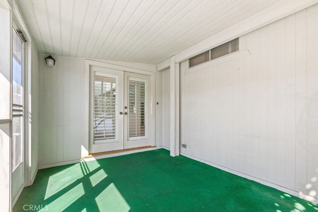 5200 Irvine Blvd. 116