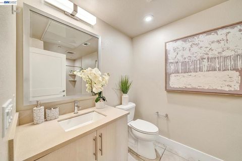 Tiny photo for 44938 Fremont Blvd Blvd #202, Fremont, CA 94538 (MLS # 41142222)