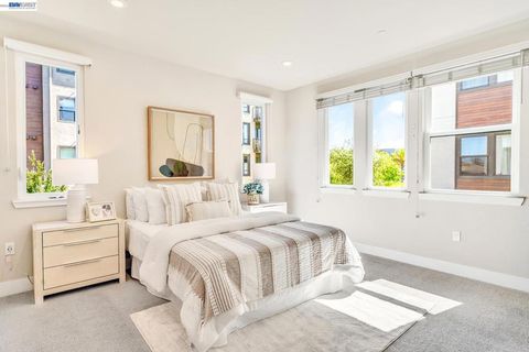 Tiny photo for 44938 Fremont Blvd Blvd #202, Fremont, CA 94538 (MLS # 41142222)