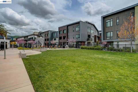 Tiny photo for 44938 Fremont Blvd Blvd #202, Fremont, CA 94538 (MLS # 41142222)