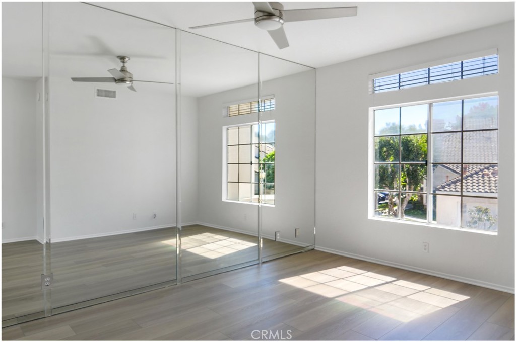 Breakers (BB) (BBB) - Residential Lease