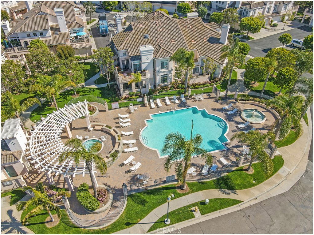 Breakers (BB) (BBB) - Residential Lease