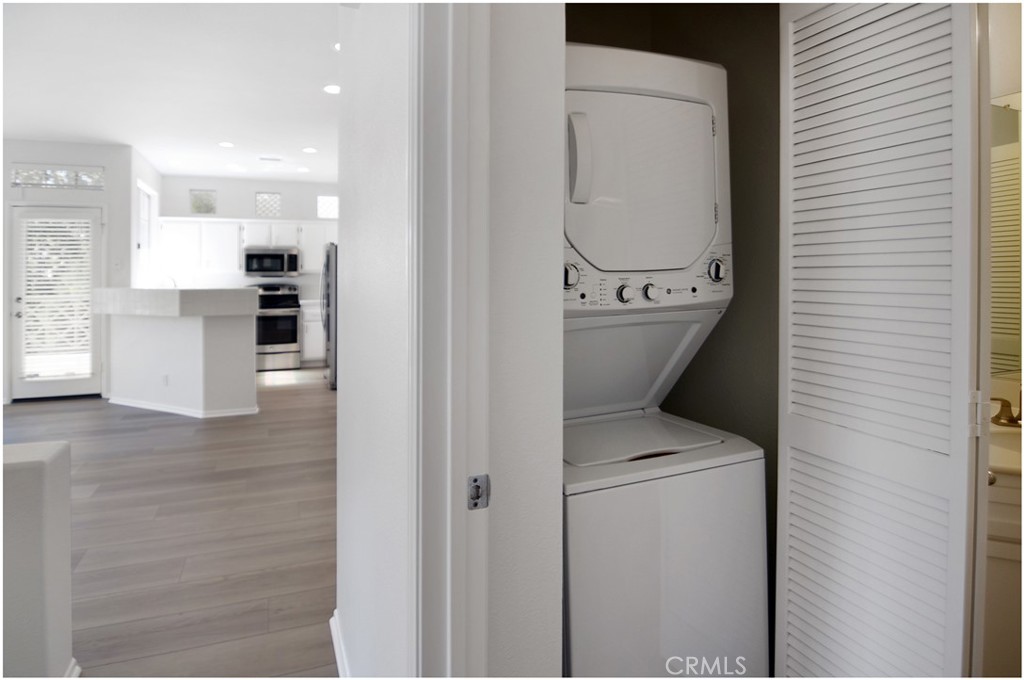 Breakers (BB) (BBB) - Residential Lease
