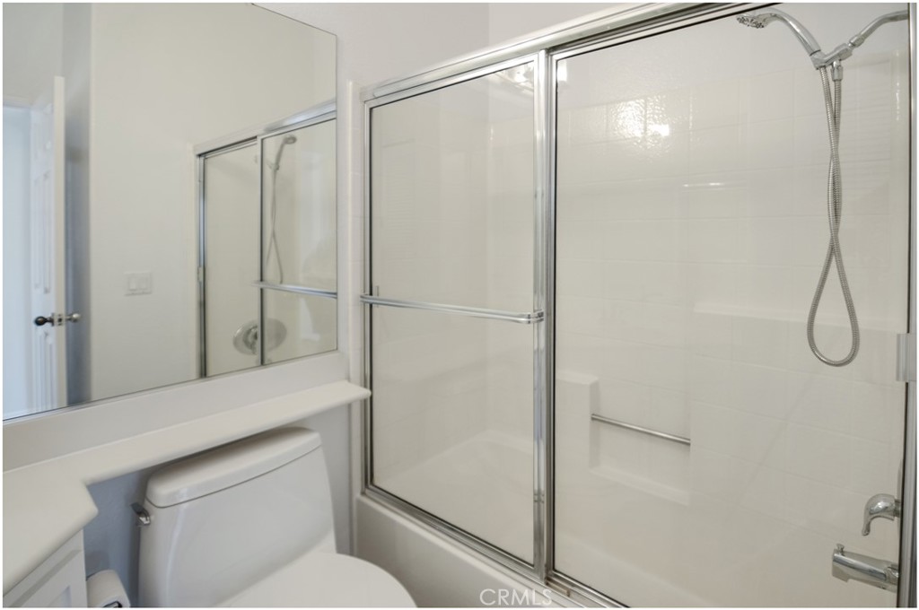 Breakers (BB) (BBB) - Residential Lease