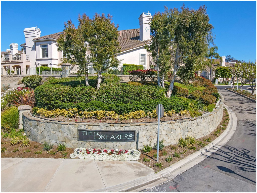 Breakers (BB) (BBB) - Residential Lease