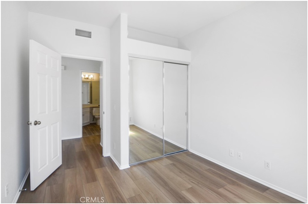 Breakers (BB) (BBB) - Residential Lease