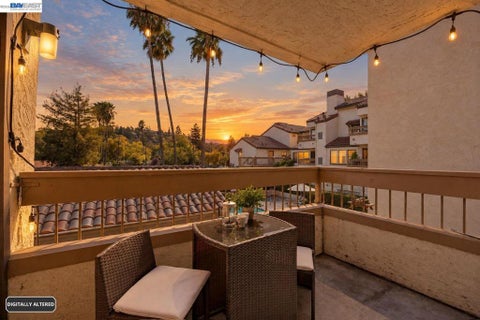 Photo of 1225 S Villa Way WAY, Walnut Creek, CA 94595 (MLS # 41148430)