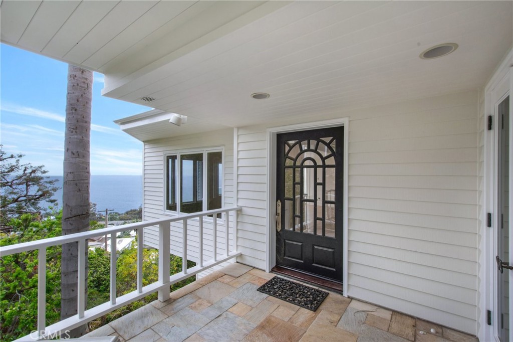 2163 Crestview Drive