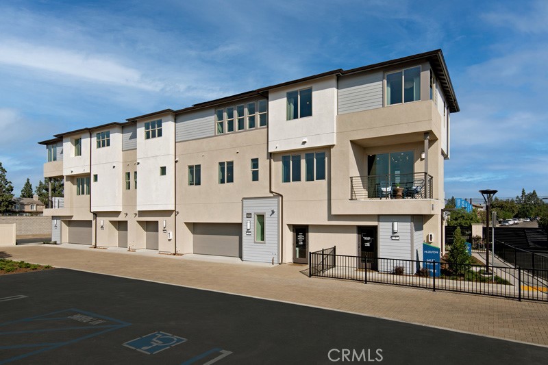 1576 Lima Way 9