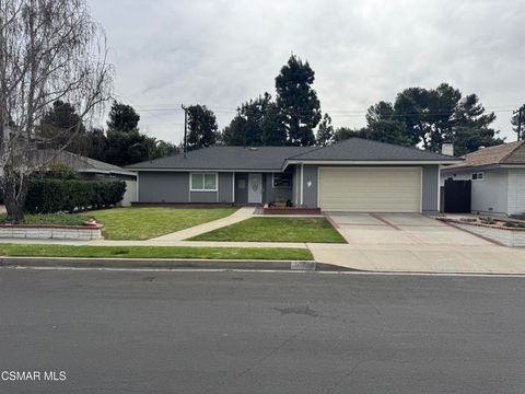 Photo of 1694 Regent Street, Camarillo, CA 93010 (MLS # 226000634)