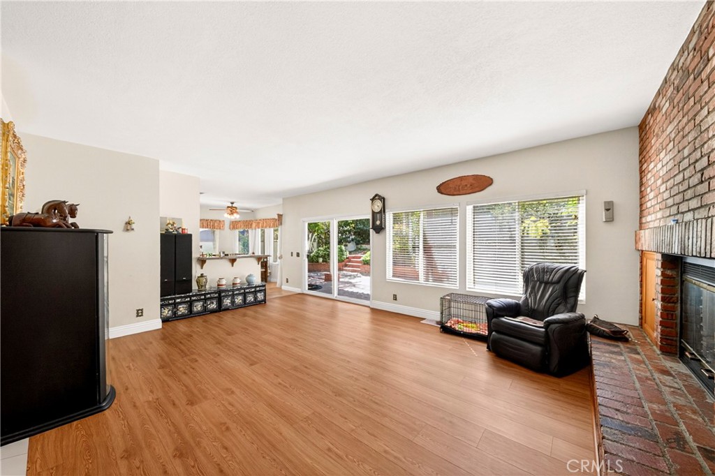 1135 Summitridge Drive
