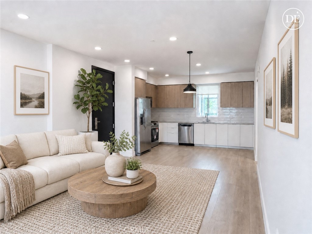 Photo 1 of 14 — 12078 Guerin Street 206, Studio City, CA 91604