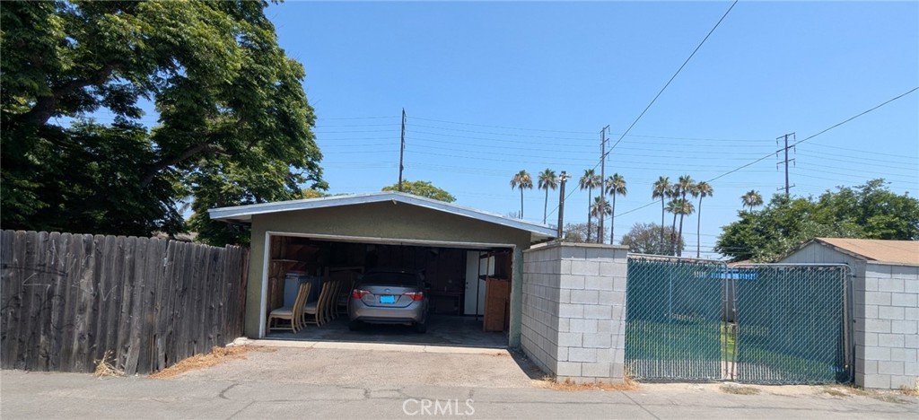 1786 W Crescent Avenue
