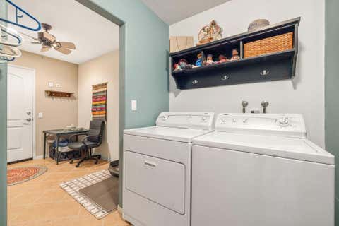 Tiny photo for 414 S Sierra Madre, Palm Desert, CA 92260 (MLS # 219151011DA)