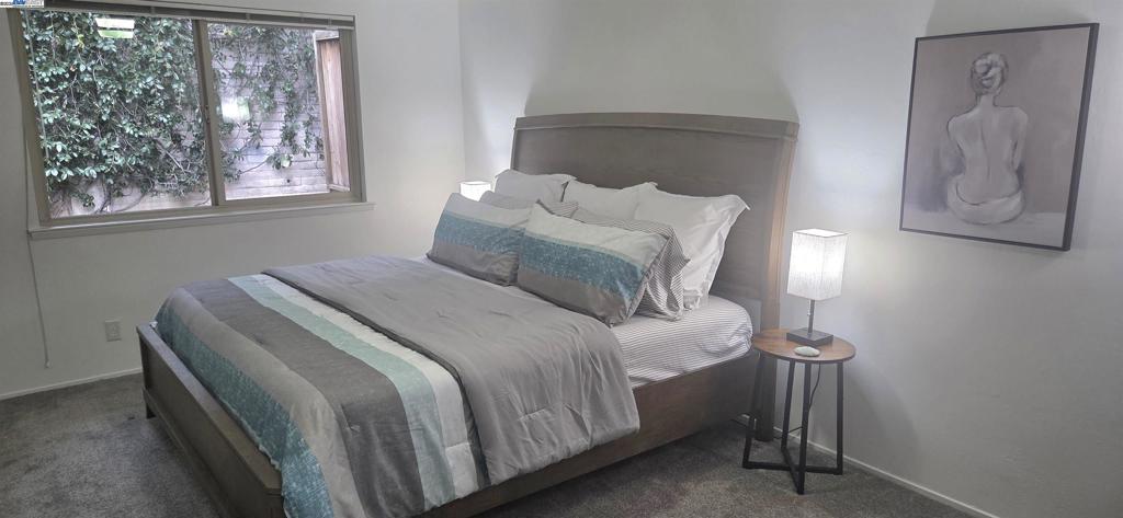 RAVENWOOD - Residential