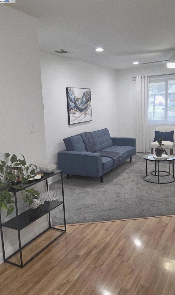 RAVENWOOD - Residential