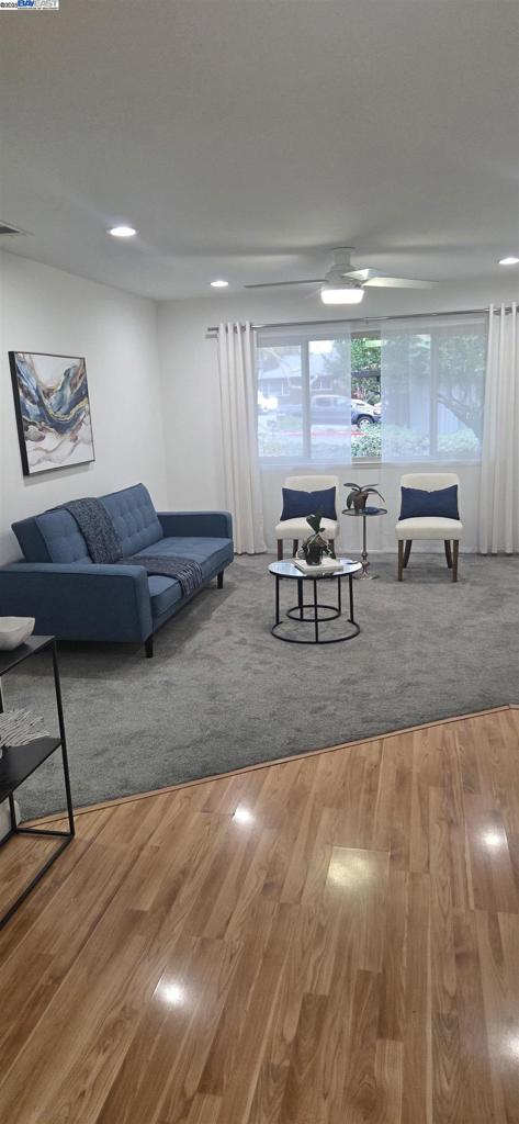 RAVENWOOD - Residential