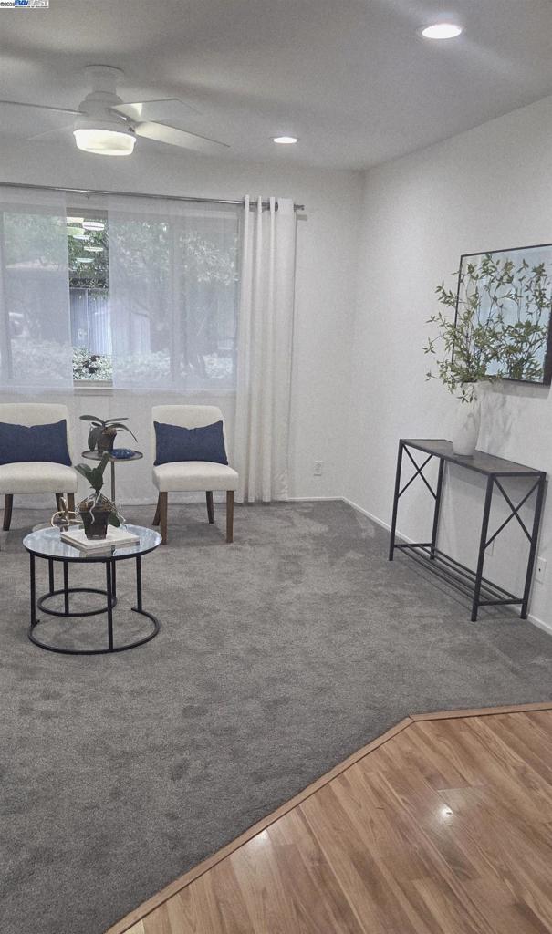 RAVENWOOD - Residential