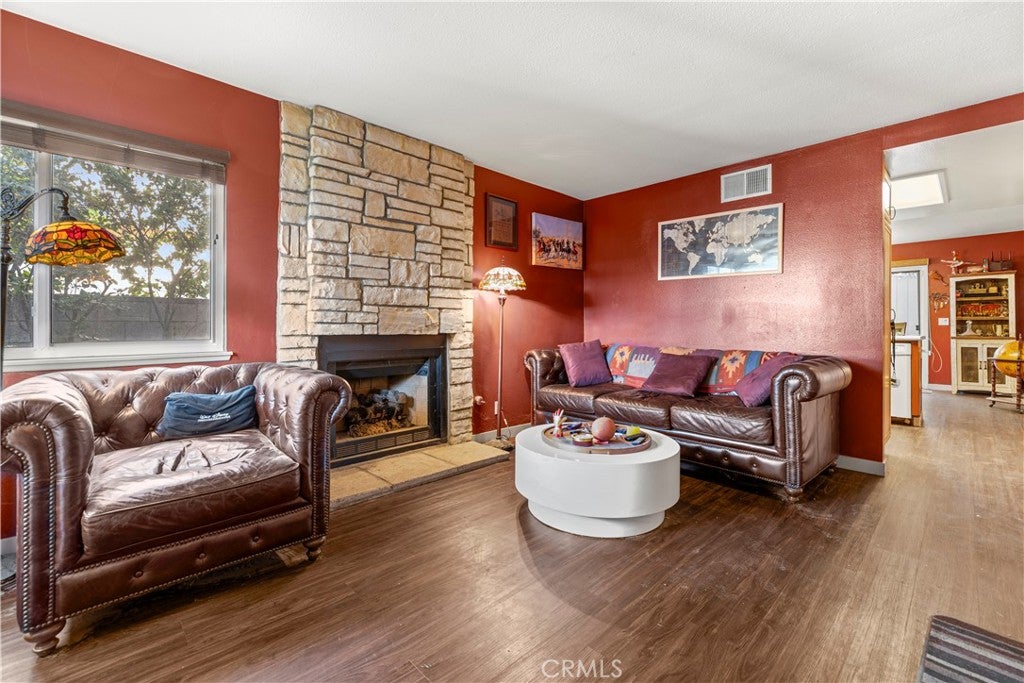 14456 Foothill Boulevard 40