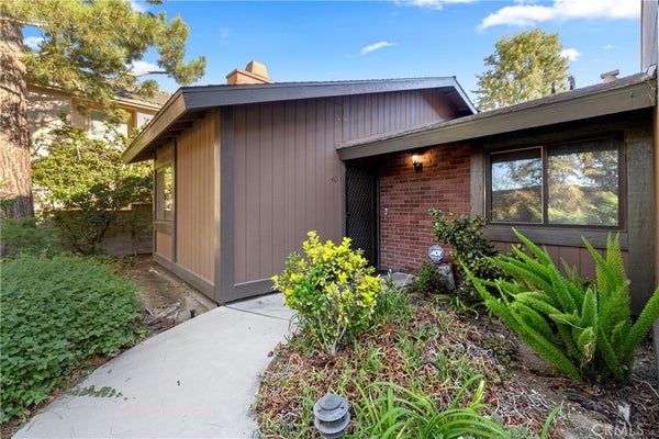 14456 FOOTHILL BLVD UNIT 40, SYLMAR, CA 91342 - Image dfb437e3dd668d481d9c2d0fca704f9a/1359343860