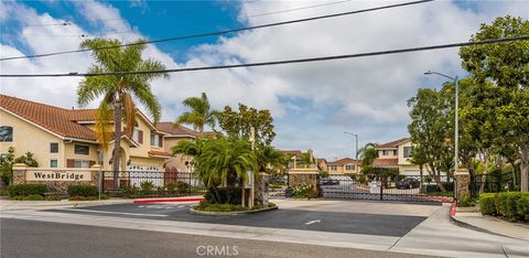 Photo of 13688 Eastbridge St, Westminster, CA 92683 (MLS # OC25218868)