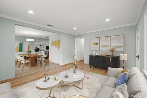 Photo of 5229 E Walkerton St, Long Beach, CA 90808 (MLS # SB26018073)