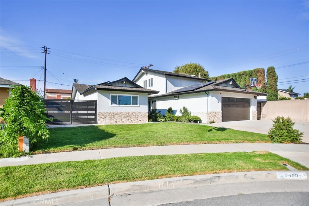 9485 Geranium Circle