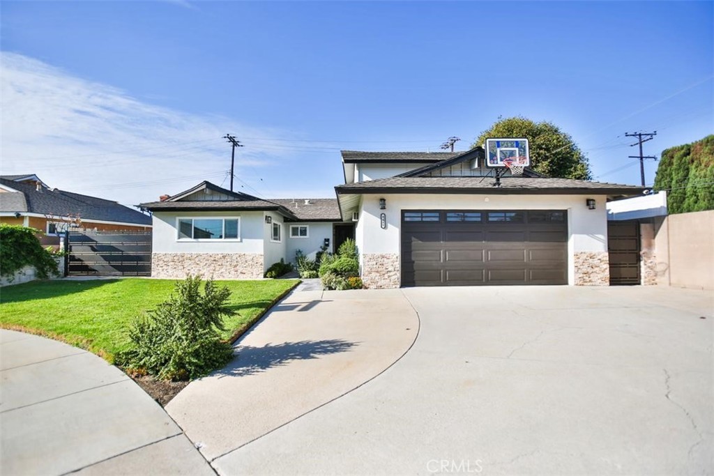 9485 Geranium Circle