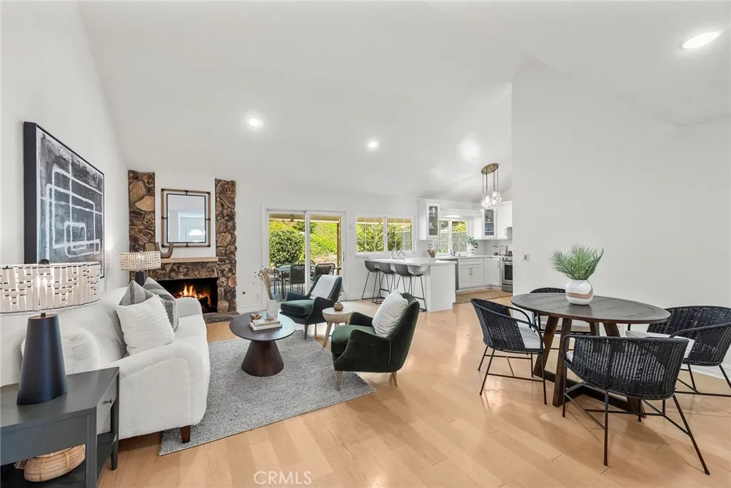 Anaheim Hills, California 92807, United States, 3 Bedrooms Bedrooms, ,2 BathroomsBathrooms,Residential,Active,166474