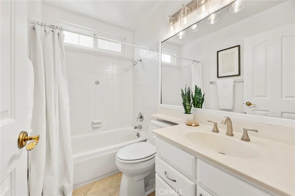 Anaheim Hills, California 92807, United States, 3 Bedrooms Bedrooms, ,2 BathroomsBathrooms,Residential,Active,166474