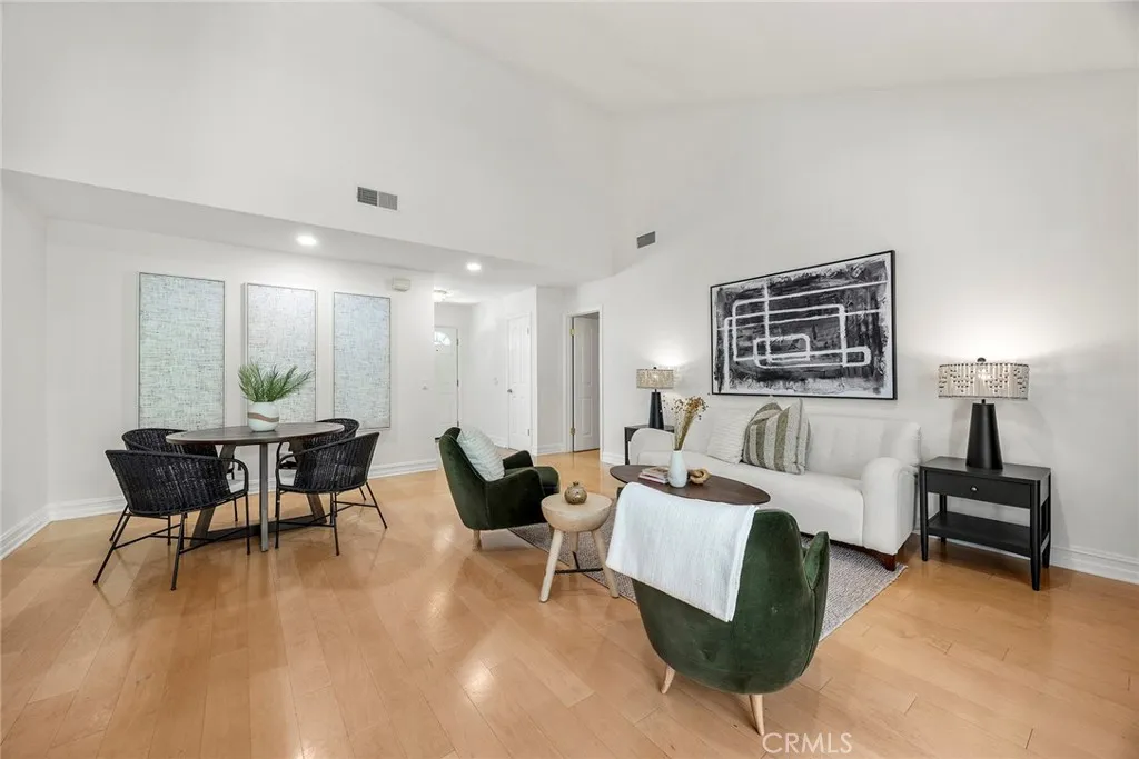 Anaheim Hills, California 92807, United States, 3 Bedrooms Bedrooms, ,2 BathroomsBathrooms,Residential,Active,166474