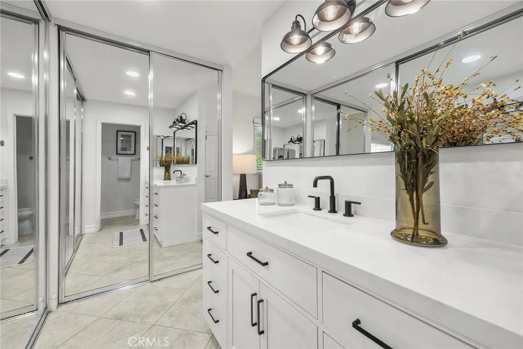 Anaheim Hills, California 92807, United States, 3 Bedrooms Bedrooms, ,2 BathroomsBathrooms,Residential,Active,166474