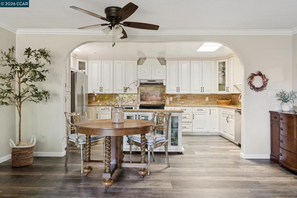 2037 Ptarmigan Dr 2
