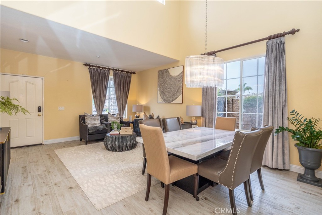 3667 Hawks Drive