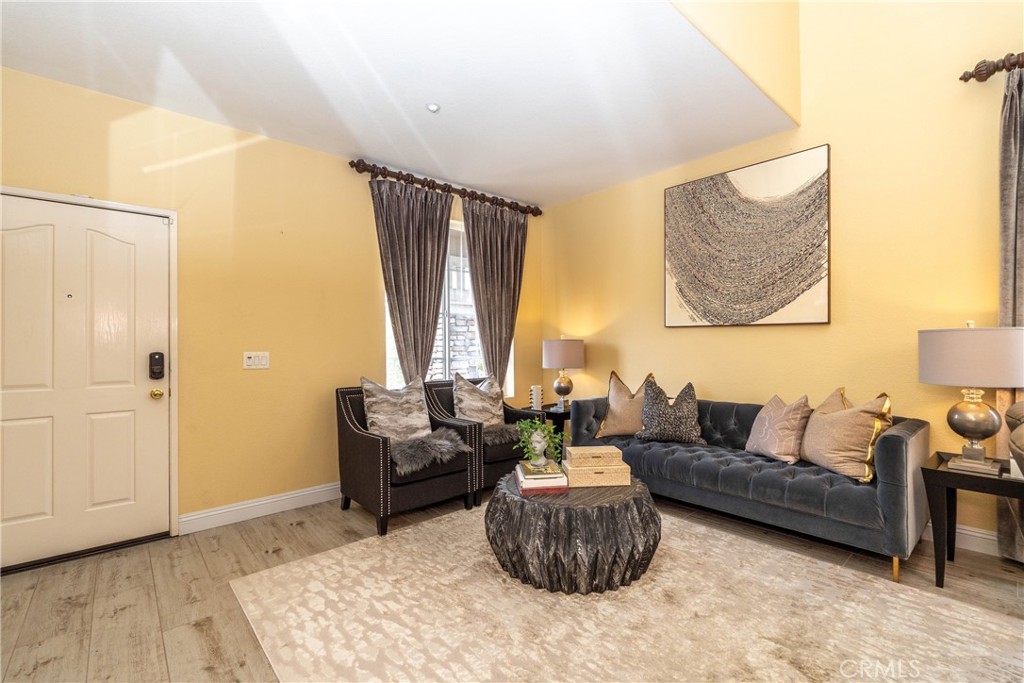 3667 Hawks Drive