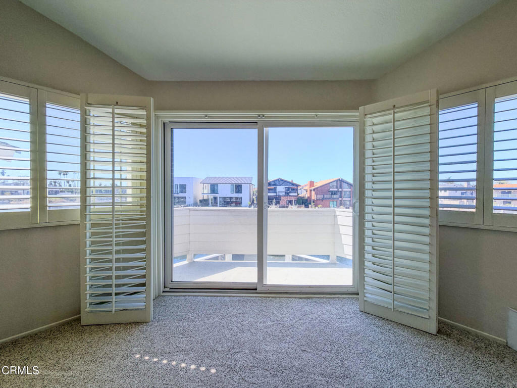 Mandalay Bay 01 - 202601 - Residential Lease