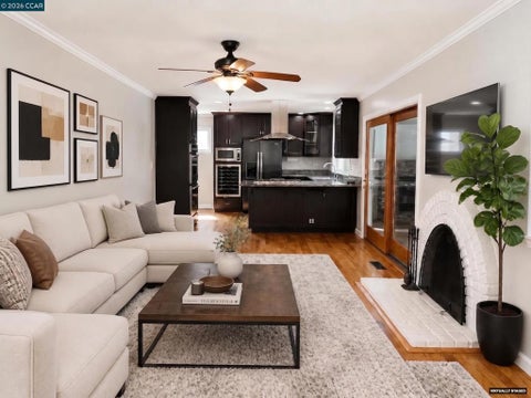 Photo of 625 Las Barrancas Dr, Danville, CA 94526 (MLS # 41146931)