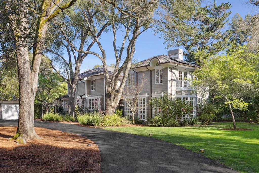 3295 Woodside Road