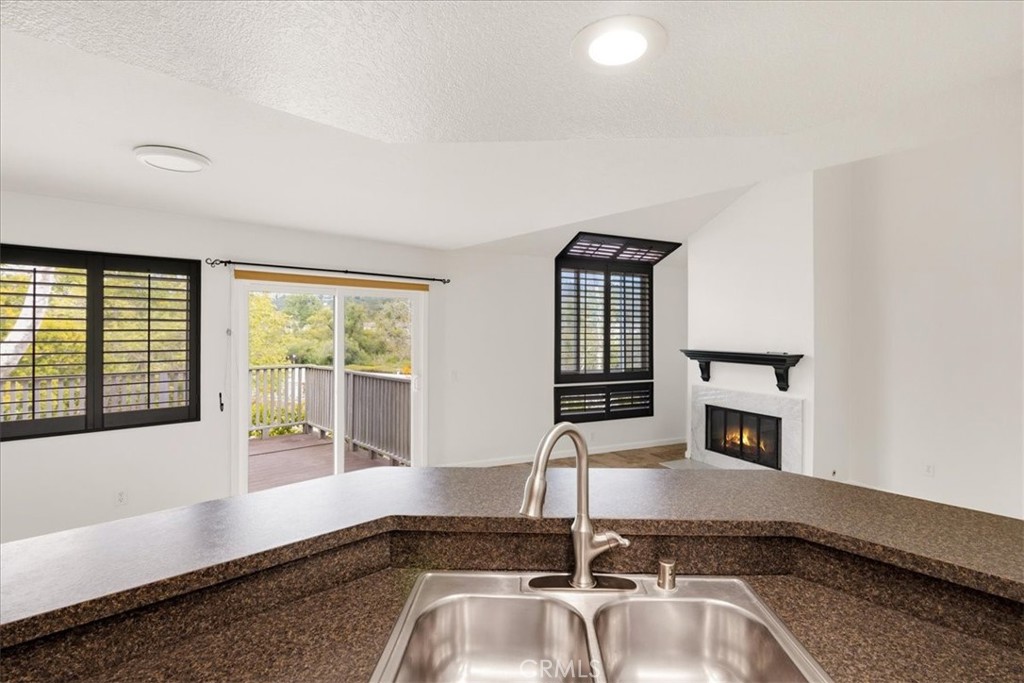 121 Santa Rosa Ct.