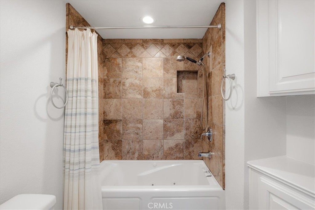 121 Santa Rosa Ct., Laguna Beach CA 92651 - Photo 17