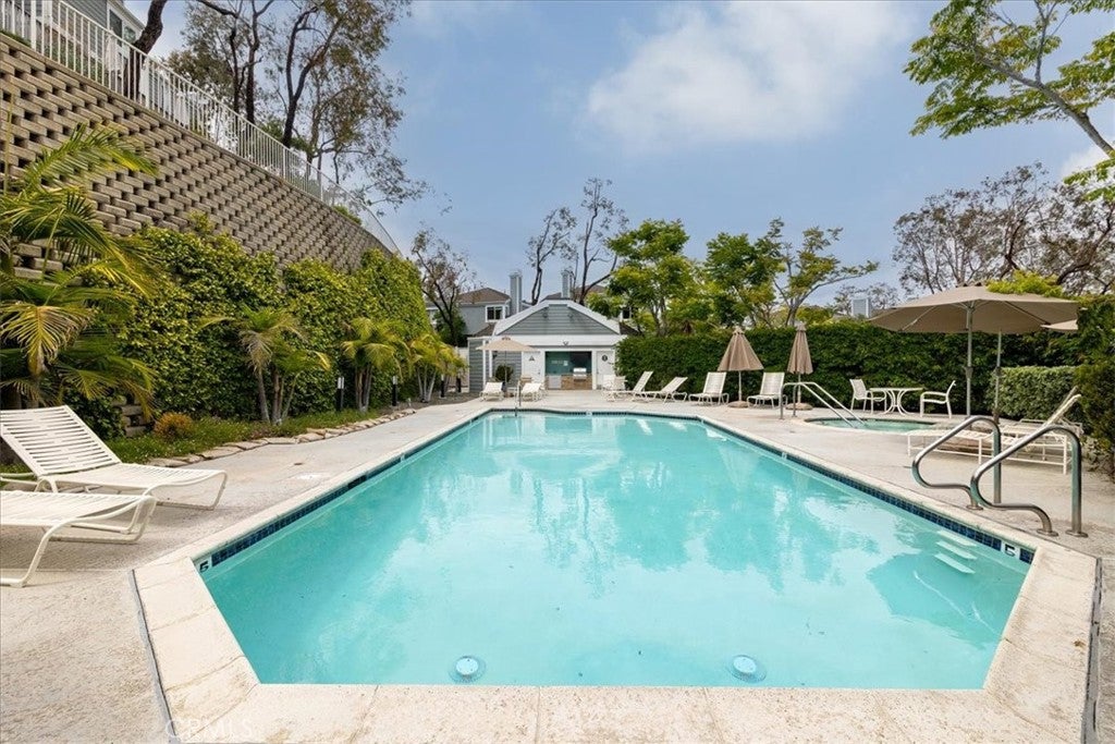 121 Santa Rosa Ct., Laguna Beach CA 92651 - Photo 28