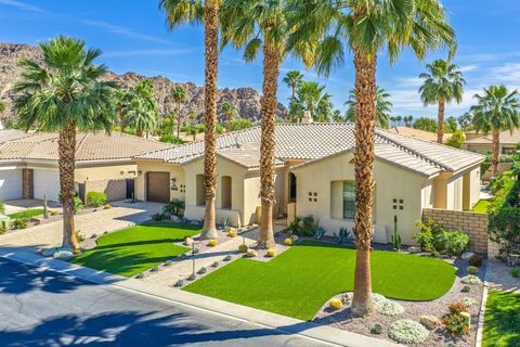 Photo of 48224 Big Horn Drive, La Quinta, CA 92253 (MLS # 219145467DA)