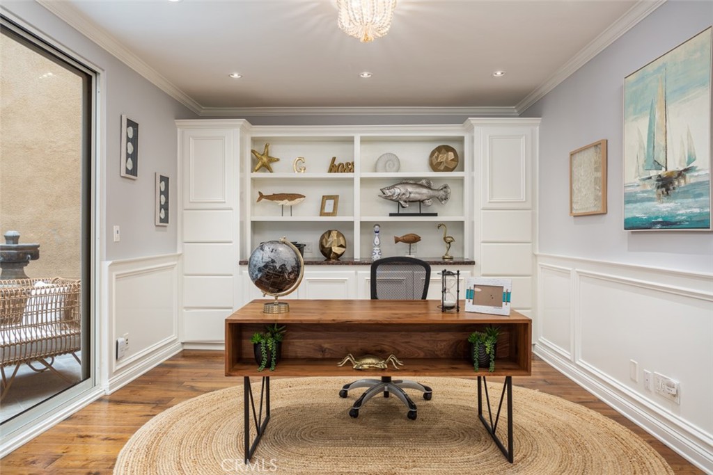 Lido Building (#621) (L621) - Residential Lease