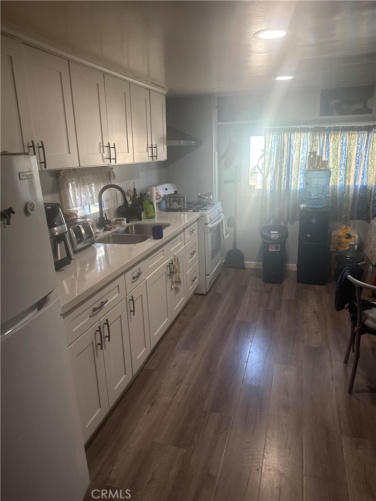 9020 Somerset Boulevard 19