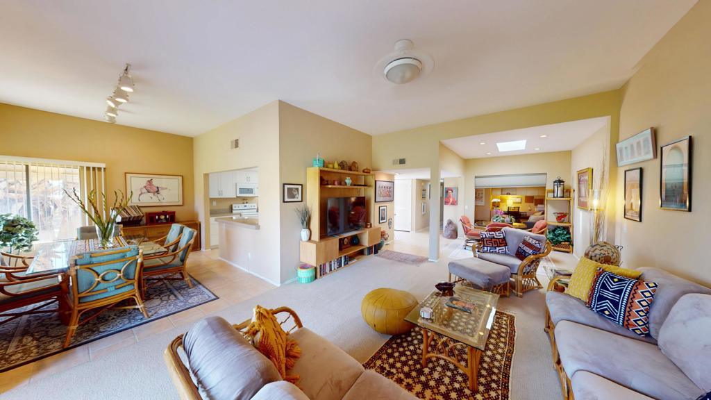 Sommerset So. Palm D - Residential Lease