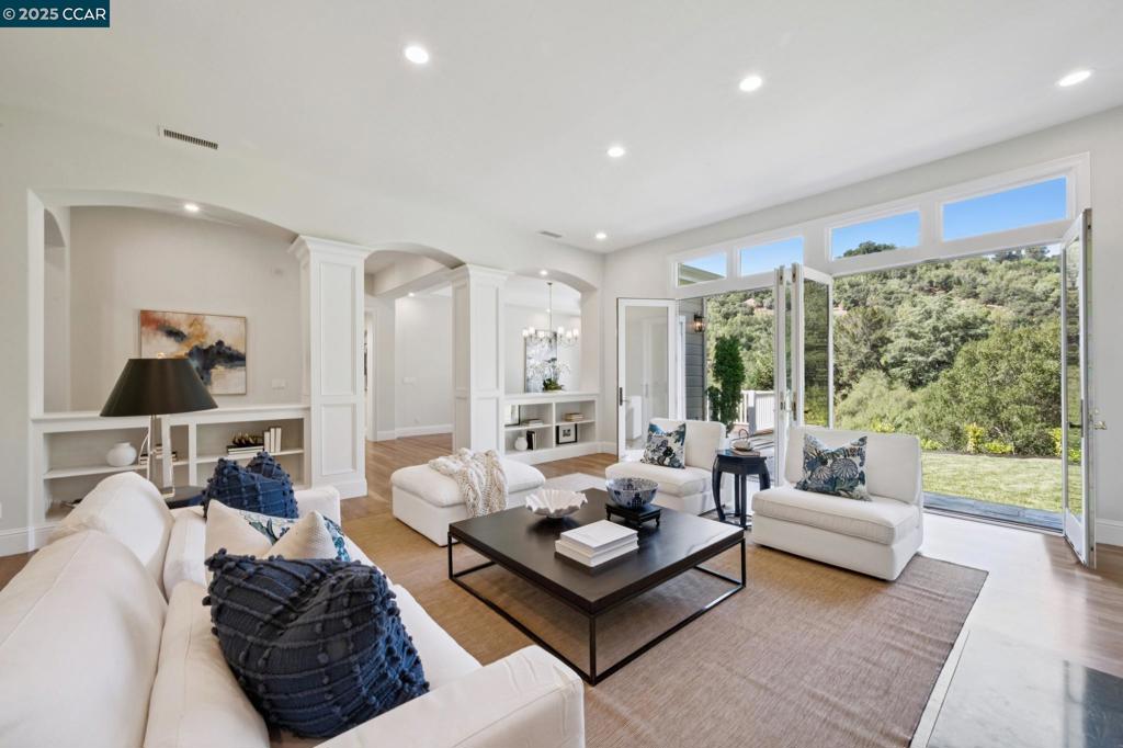 UPPER HAPPY VLY - Residential