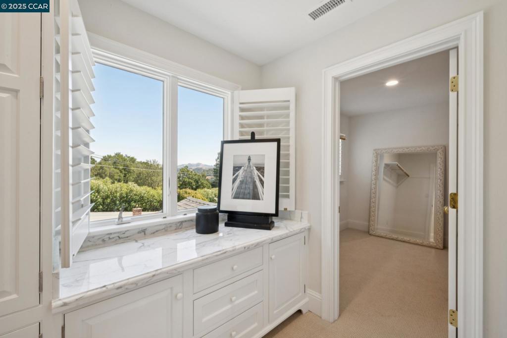 UPPER HAPPY VLY - Residential