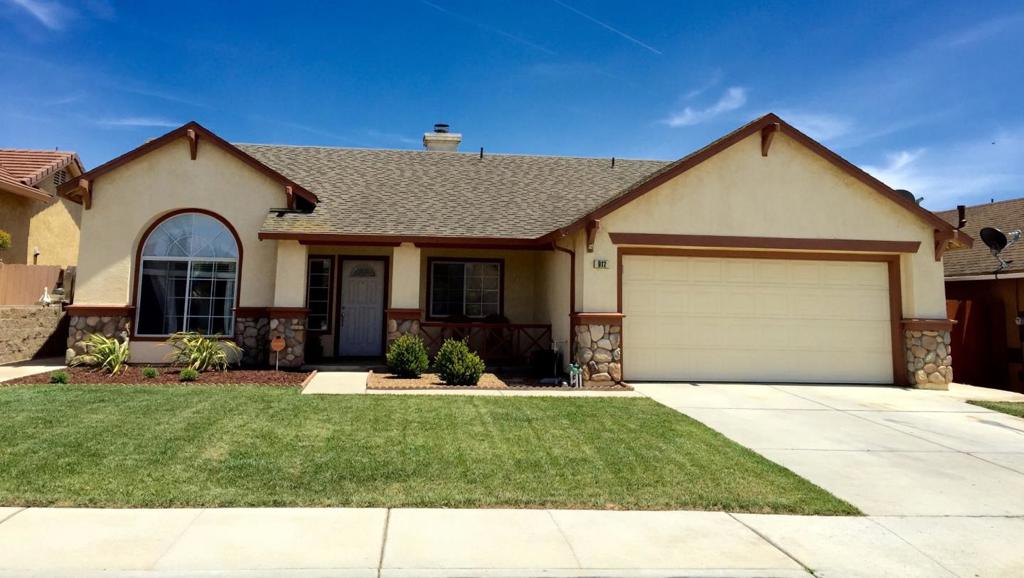Super lovely home in quiet neighborhood close to schools with pristine manicured lawn in the front and lovely entertainer's back yard with tiled covered patio & raised garden beds. Super flowing, open floor plan with lovely entertainer's kitchen, separate family room and more! Turn key ready!