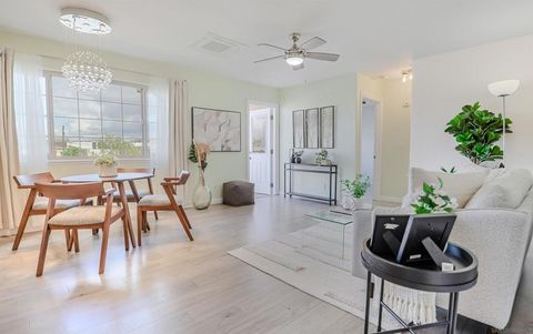 Photo of 4244 Cherokee Ave Ave #4, San Diego, CA 92104 (MLS # 260010490SD)